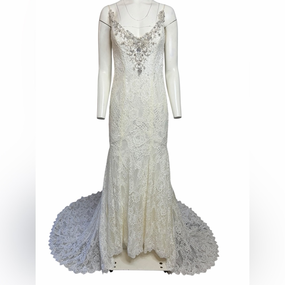 Made with Love Lace Train Wedding Dress size 2 V Neck Crystals